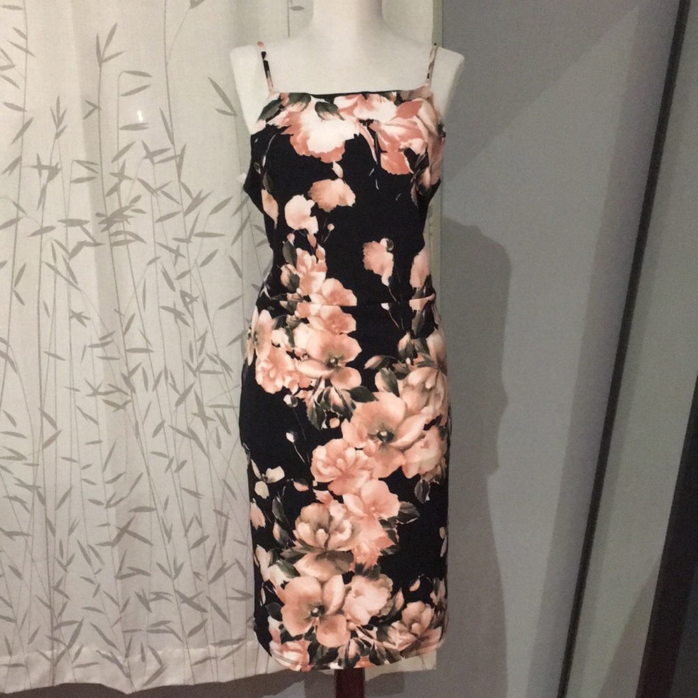 In Style Low Back Form Fitted Dress